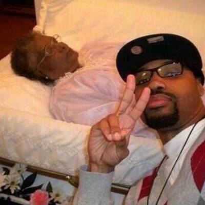 Die schlimmsten Selfies der Welt