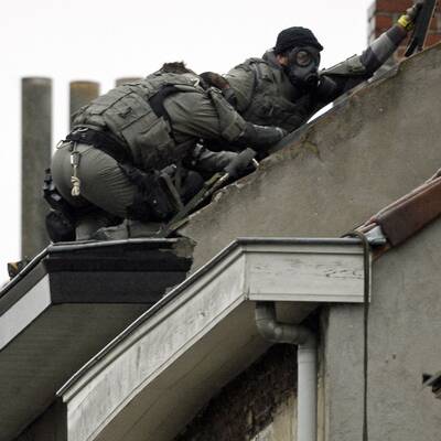 Belgische Polizei fahndet nach ISIS-Terroristen.