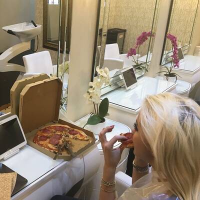 Lugners bereiten sich auf Opernball vor