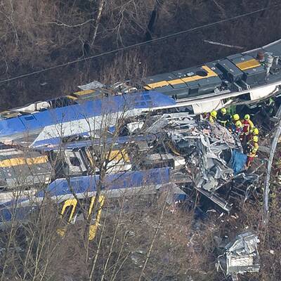 Zug-Kollision: Mehrere Tote