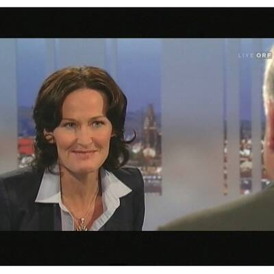 Glawischnig pocht auf vermögensbezogene Steuern