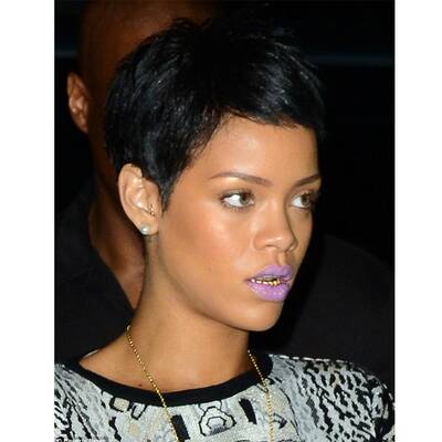 Rihanna sorgt mit Goldzähnen für Hingucker