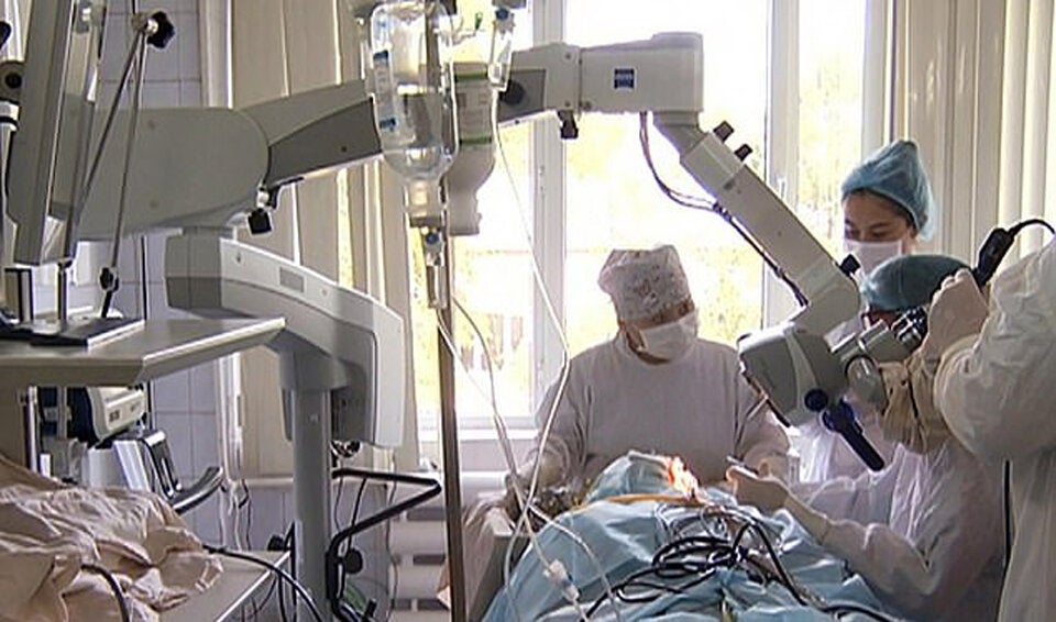 Mädchen (7) hatte Fötus ihres Drillings im Körper