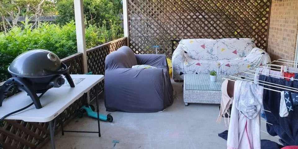 Wo versteckt sich hier eine 2 Meter lange Schlange?