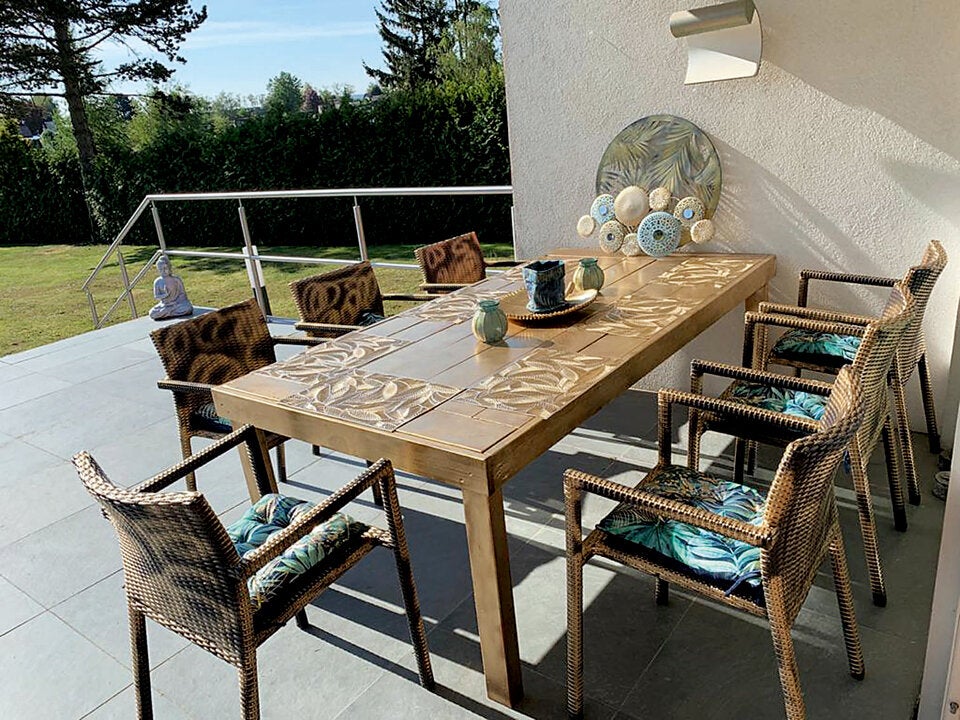 Christina Lugner ist jetzt Graffiti-Künstlerin