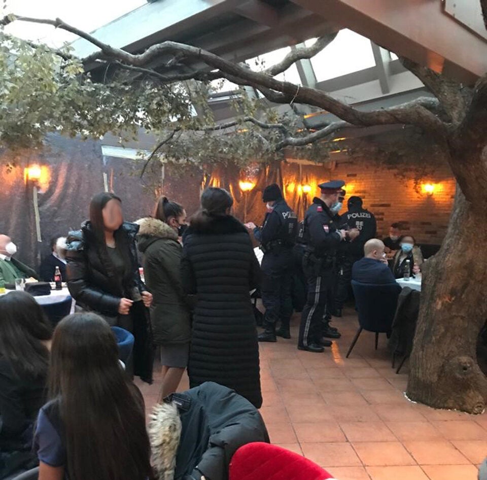 Corona-Party undercover gesprengt: 141 Anzeigen