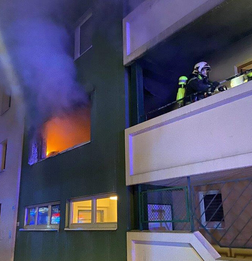 Ein Schwerverletzter bei Explosion und Brand in Wien