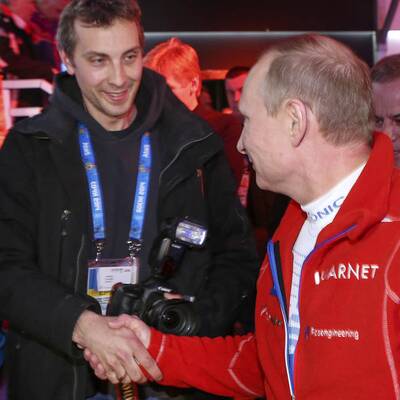 Putin besuchte Austria Tirol Haus