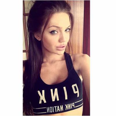 Chelsea Marr sieht aus wie Angelina Jolie!