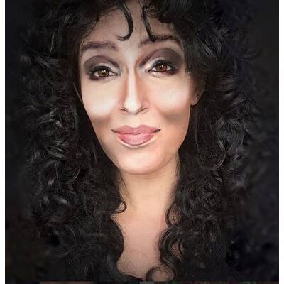 So krass verwandelt sich Make-Up-Artist Rebecca Swift