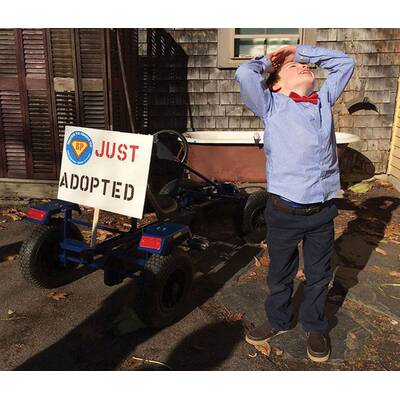 So süß feiern Kinder ihre Adoption 