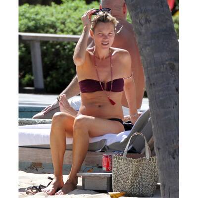 Kate Moss urlaubt nach einem Modeljob auf St. Barth  