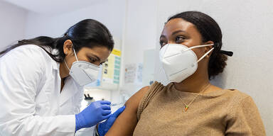 USA: Mehr als 100 Millionen Menschen mit erstem Stich