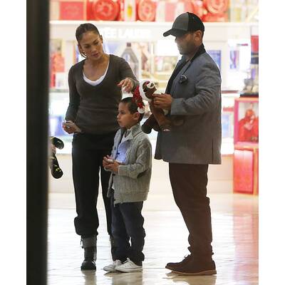 Jennifer Lopez mit Kindern beim Shopping