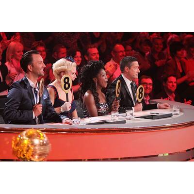 Marc Terenzi fliegt - Rebecca Mir sexy wie nie