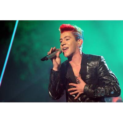 Luca bei der Verkündung des Siegers