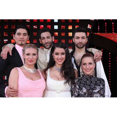 Rebecca, Stefanie & Magdalena dürfen weitertanzen - Aus für Joana. 