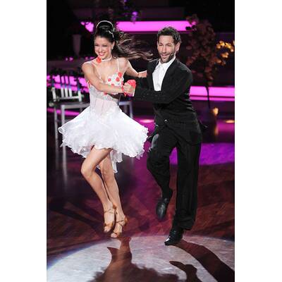 Rebecca, Stefanie & Magdalena dürfen weitertanzen - Aus für Joana. 