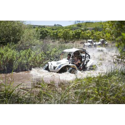 Bachelorette auf Liebesausflug mit den Kandidaten