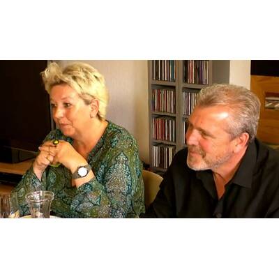 Bachelorette knutscht sich durchs Halbfinale