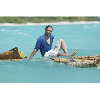 Adam sucht Eva: Julia und Karina werben um Raphaels Gunst