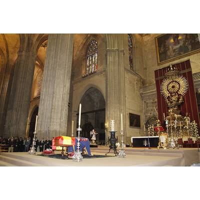 Herzogin von Alba (1926 - 2014): Familie nimmt Abschied