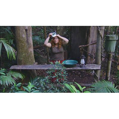 Der zweite Tag im Dschungelcamp.