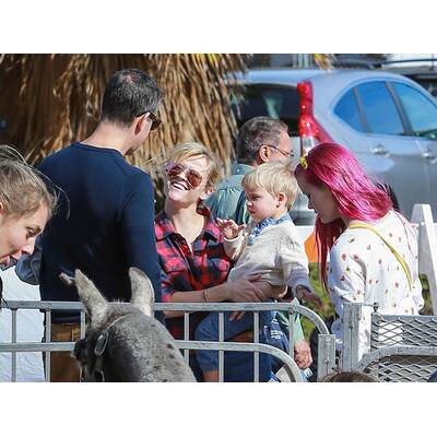 Reese Witherspoon: Am Farmers Market mit Familie