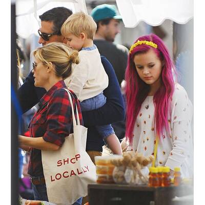 Reese Witherspoon: Am Farmers Market mit Familie
