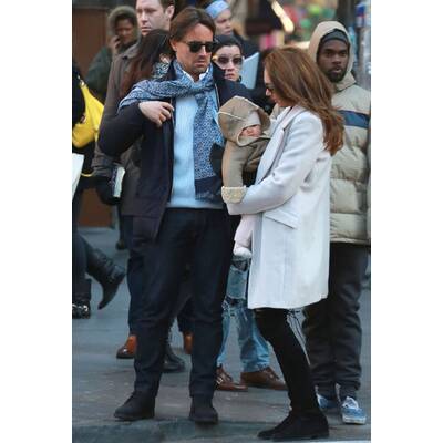 Tamara Ecclestone: Spaziergang mit Mann & Baby