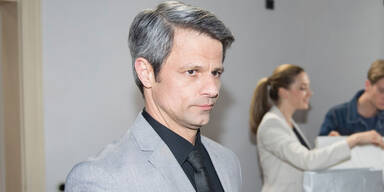 Jens Hajek, Unter Uns
