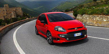 Neuer Abarth 500C und Abarth Punto Evo