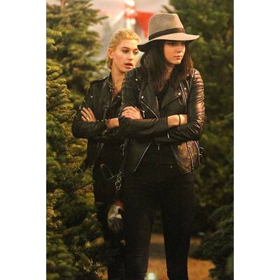 Kendall Jenner & Hailey Jenner beim Christbaum-Shopping
