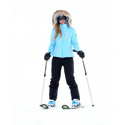 Paris Hilton kann ja echt Skifahren