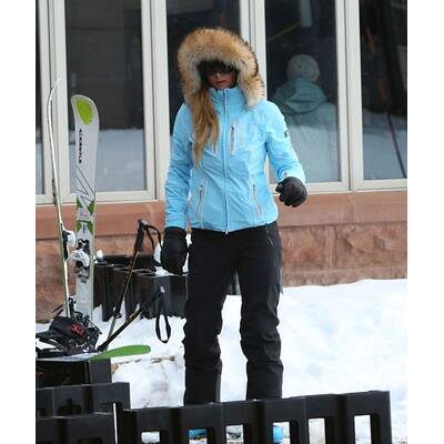 Paris Hilton kann ja echt Skifahren