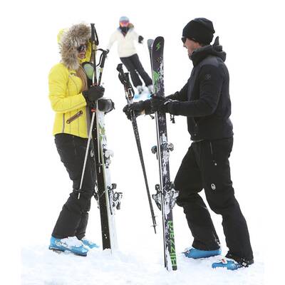 Paris Hilton kann ja echt Skifahren