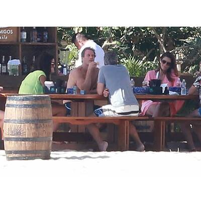 George Clooney & Amal relaxen in Cabo