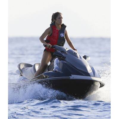 Salma Hayek: Superheiß im Yachturlaub