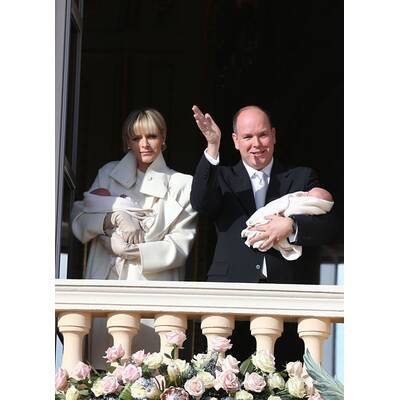Charlène und Albert zeigen Zwillinge