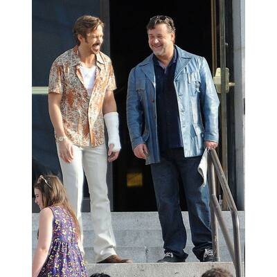 Gosling & Crowe am Set