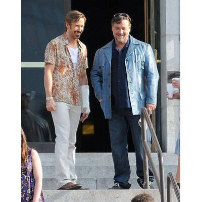 Gosling & Crowe am Set