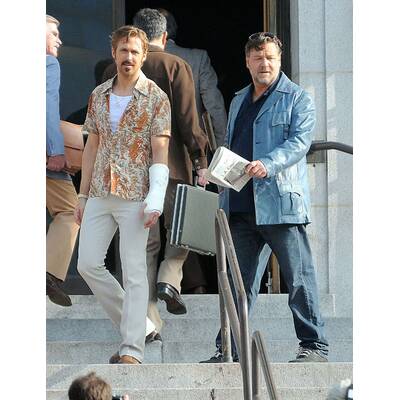 Gosling & Crowe am Set