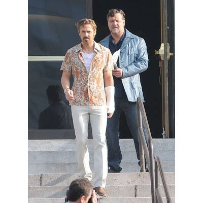 Gosling & Crowe am Set