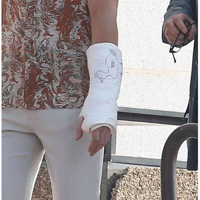 Gosling & Crowe am Set