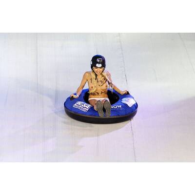 Schäfer, Müller & Co. beim Nacktrodeln