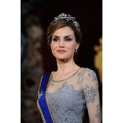 So schön empfängt  Königin Letizia den Präsidenten von Kolumbien