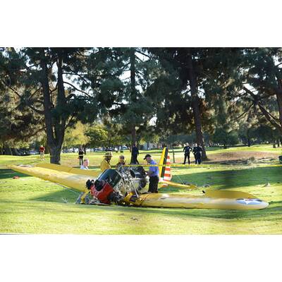 Harrison Ford mit Flugzeug abgestürzt