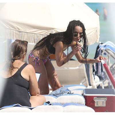 Zoe Kravitz zeigt im Bikini ihre super Figur
