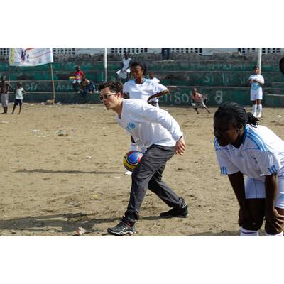 Orlando Bloom: Besuch im Ebola-Gebiet Liberia
