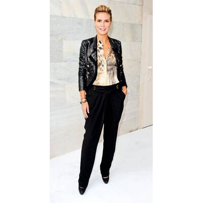 Stars zeigen uns die Hosen-Trends